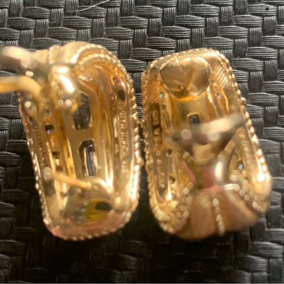 925 clad in 14k gold Judith Ripka CZ omega post earrings - Picture 5 of 9